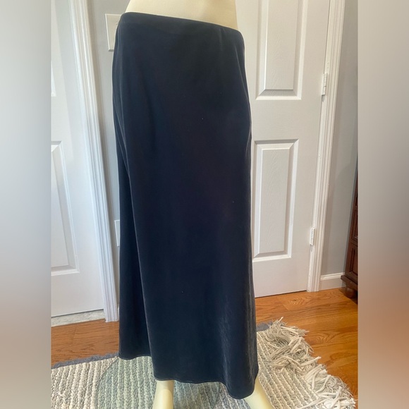 Zara  velvet navy blue Elegant Maxi Skirt/ Size Medium - Picture 1 of 6